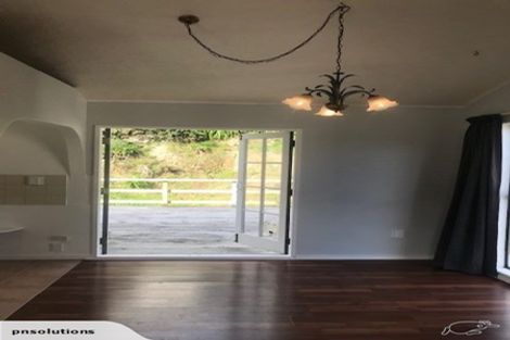 Photo of property in 22 Frobisher Street, Island Bay, Wellington, 6023