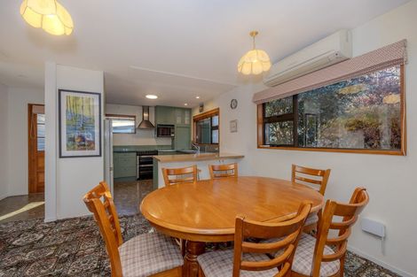 Photo of property in 8 Kennedy Crescent, Wanaka, 9305