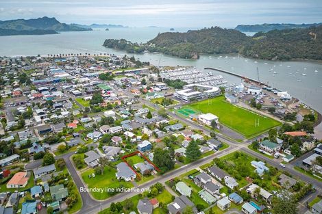 Photo of property in 5 Dundas Street, Whitianga, 3510