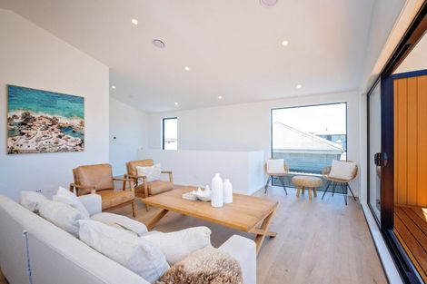 Photo of property in 96 Charles Street, Westshore, Napier, 4110
