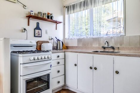 Photo of property in 55 Amanda Avenue, Dinsdale, Hamilton, 3204