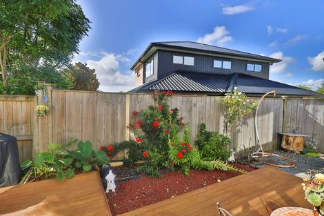 Photo of property in 16 Francesco Drive, Karaka, Papakura, 2113