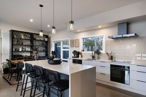 Photo of property in 15b Winton Street, Paraparaumu Beach, Paraparaumu, 5032