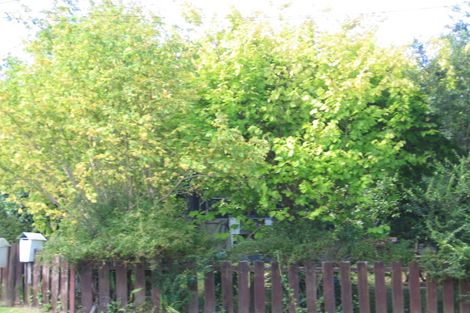 Photo of property in 2/27 Seaton Road, Murrays Bay, Auckland, 0630