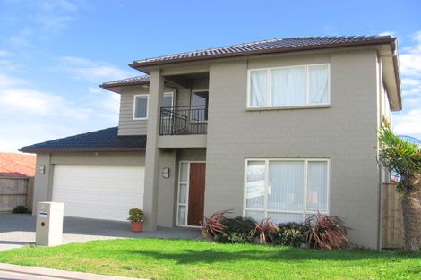 Photo of property in 6 Karson Place, Flat Bush, Auckland, 2016