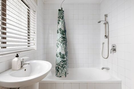 Photo of property in 2/66 Campbell Road, Mount Maunganui, 3116