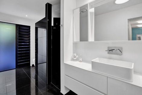 Photo of property in 14 Brooklands Road, Brooklands, New Plymouth, 4310