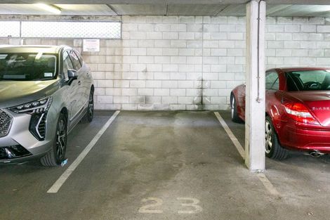 Photo of property in 7d/5 Kent Terrace, Mount Victoria, Wellington, 6011