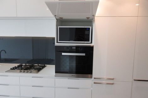 Photo of property in 906/1u Market Lane, Wellington Central, Wellington, 6011