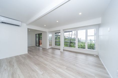 Photo of property in 43b Harbour View Road, Northland, Wellington, 6012
