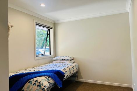 Photo of property in 32 Laurie Avenue, Papakura, 2110