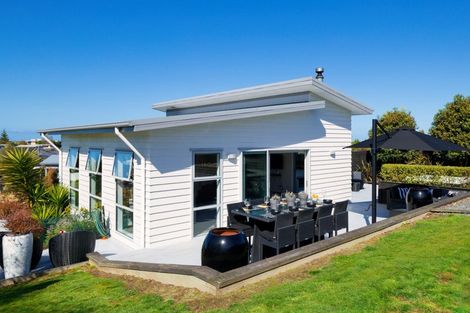 Photo of property in 16 Swyncombe Place, Kaikoura Flat, Kaikoura, 7371