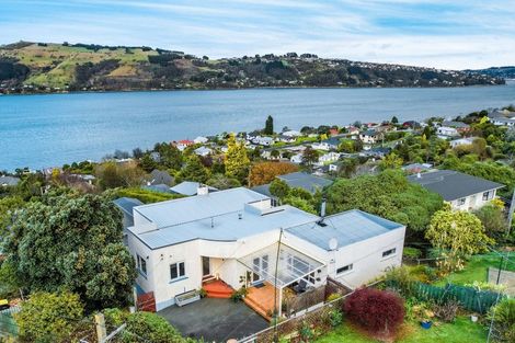 Photo of property in 23 Ascog Road, Ravensbourne, Dunedin, 9022