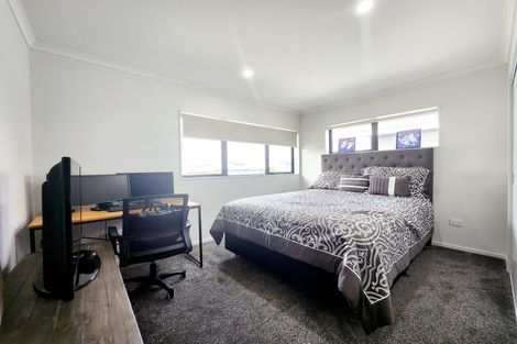 Photo of property in 6c Christmas Road, Manurewa, Auckland, 2102