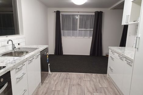 Photo of property in 5 Tangelo Place, Bucklands Beach, Auckland, 2012