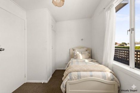 Photo of property in 901 Heretaunga Street East, Parkvale, Hastings, 4122