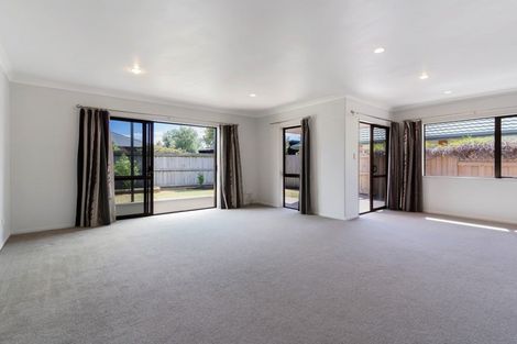 Photo of property in 24 Golden Courie Close, Papamoa Beach, Papamoa, 3118