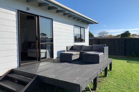 Photo of property in 43 Trevor Hosken Drive, Wiri, Auckland, 2104