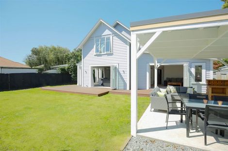Photo of property in 35 Hawford Road, Opawa, Christchurch, 8023