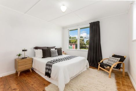Photo of property in 105 Te Pene Avenue, Titahi Bay, Porirua, 5022