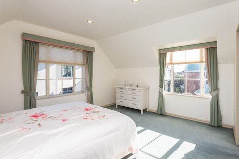 Photo of property in 2/61 Hawkesbury Avenue, St Albans, Christchurch, 8014