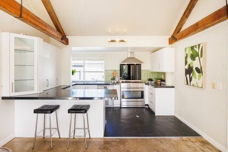 Photo of property in 55 Fitzherbert East Road, Aokautere, Palmerston North, 4471