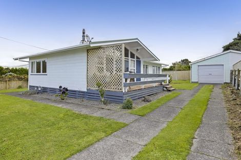 Photo of property in 27 Egmont Street, Kaponga, Hawera, 4679