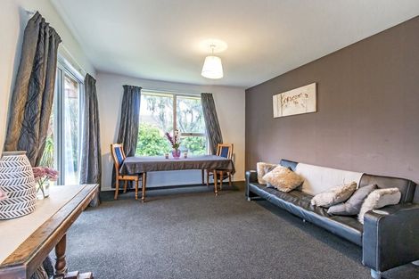 Photo of property in 45 Oakley Crescent, Hornby, Christchurch, 8042