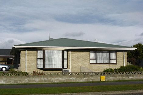 Photo of property in 41 Renfrew Street, Waikiwi, Invercargill, 9810
