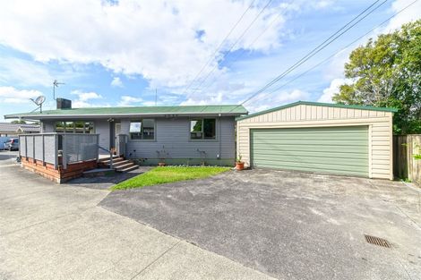 Photo of property in 85 Gloria Avenue, Te Atatu Peninsula, Auckland, 0610
