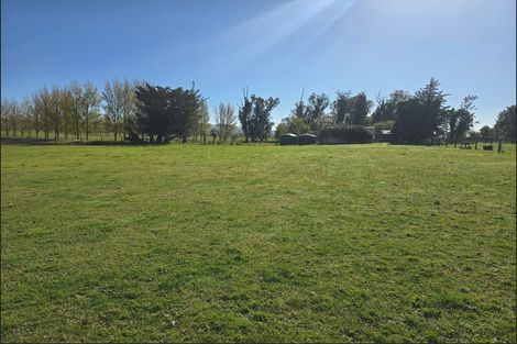 Photo of property in 28 Leeton Drive, Waipukurau, 4200