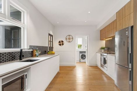 Photo of property in 124 Chapter Street, St Albans, Christchurch, 8052