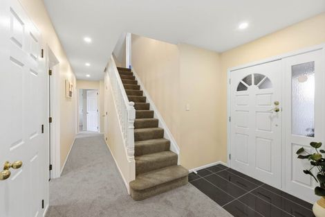Photo of property in 36 Matterhorn Crescent, Northpark, Auckland, 2013