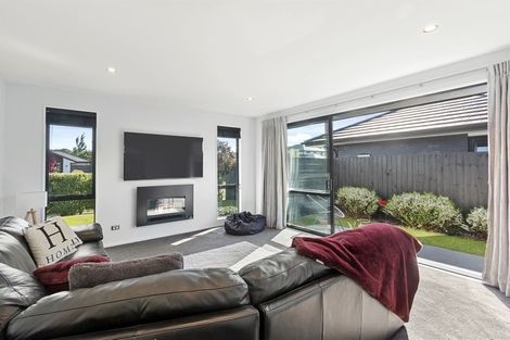 Photo of property in 63 Bradwell Crescent, Halswell, Christchurch, 8025