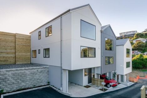Photo of property in 16/104u Maupuia Road, Maupuia, Wellington, 6022