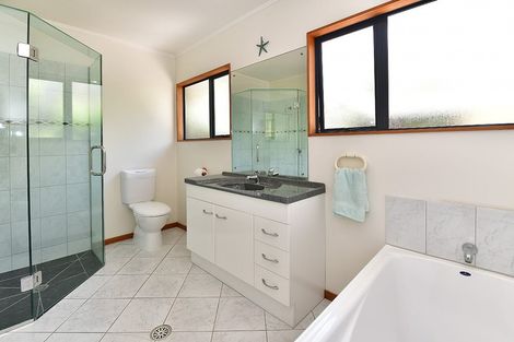 Photo of property in 7 Rimu Street, Helensville, 0800