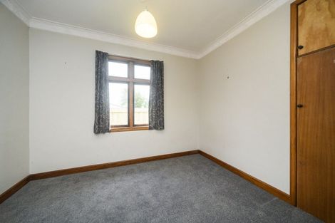 Photo of property in 25 Saint Johns Avenue, Palmerston North, 4414