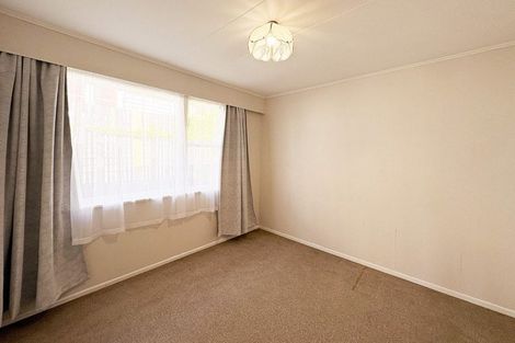 Photo of property in 1 Holmes Grove, Naenae, Lower Hutt, 5011