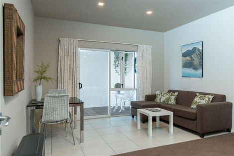 Photo of property in 2 Marina View, Waikawa, Picton, 7281