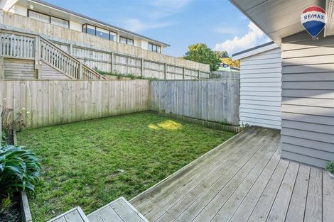 Photo of property in 18 Cathie Place, Karori, Wellington, 6012