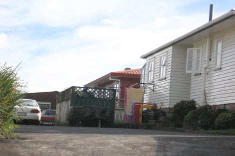 Photo of property in 85 Matipo Road, Te Atatu Peninsula, Auckland, 0610