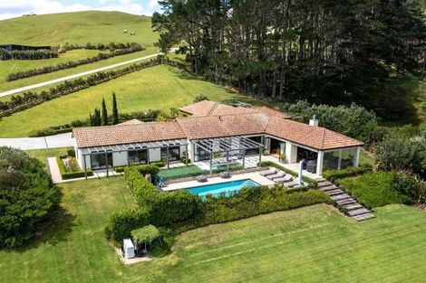 Photo of property in 255 Fletcher Road, Waimauku, 0881