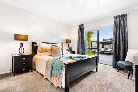 Photo of property in 24a Kotuku Street, Te Atatu Peninsula, Auckland, 0610