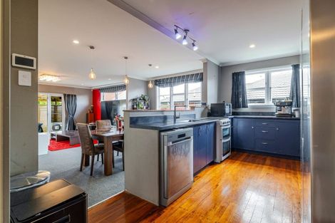 Photo of property in 84 Vogel Street, Roslyn, Palmerston North, 4414