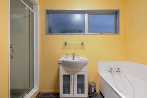 Photo of property in 1b Paisley Street, Awapuni, Palmerston North, 4412