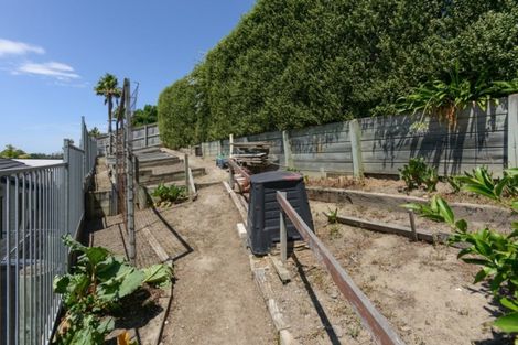 Photo of property in 75 Hetley Crescent, Taradale, Napier, 4112