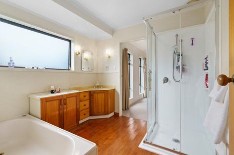 Photo of property in 164a Victoria Street, Cambridge, 3434