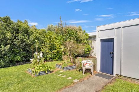 Photo of property in 13 Ross Street, Marton, 4710
