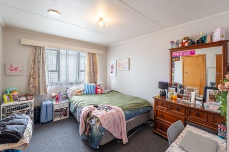 Photo of property in 27 Tramway Road, Strathern, Invercargill, 9812