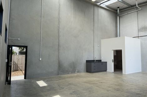 Photo of property in 49 Mohua Lane, Upper Riccarton, Christchurch, 8041